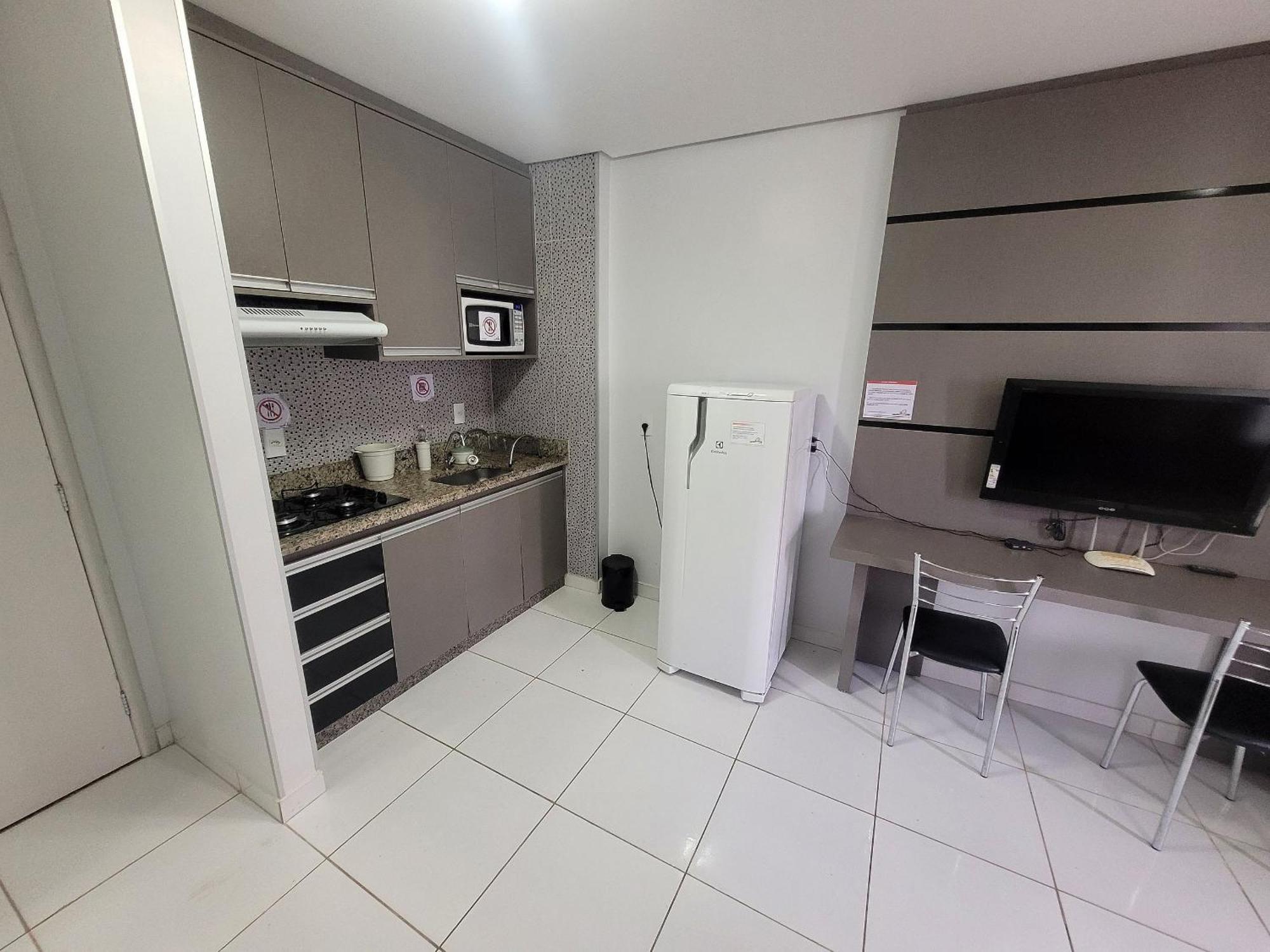 Lagoa Flat Service Rm Hopsedagem Caldas Novas Exterior photo
